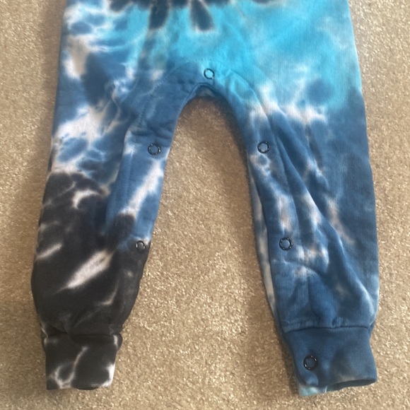 Sovereign code tie dye one piece - Picture 2 of 5
